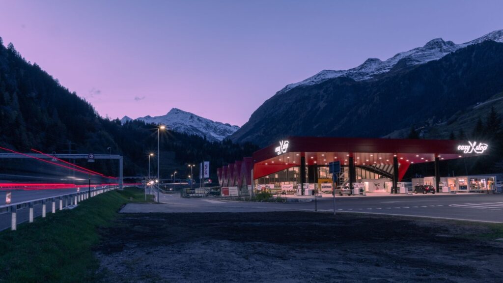 Stazione di servizio A2 Stalvedro San Gottardo Sud